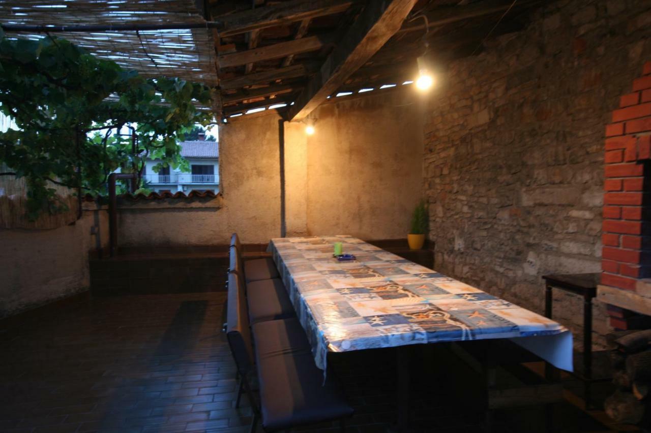 Elena Apartment *